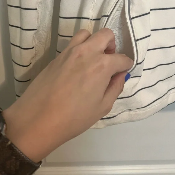 Lululemon Star Runner Pullover Slalom Stripe Angel Wing / Angel Wing. Size 10. - Picture 14 of 14